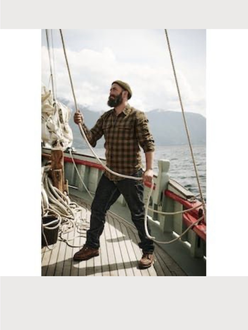 Filson Dark Blue Relaxed Jeans